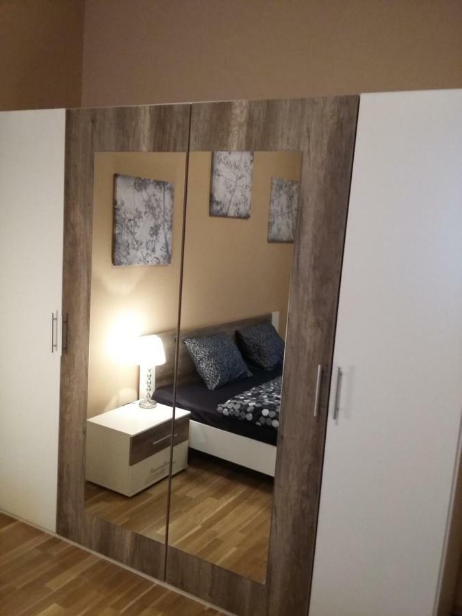 Angel Apartment Nr 4 Near To The Center براغ المظهر الخارجي الصورة